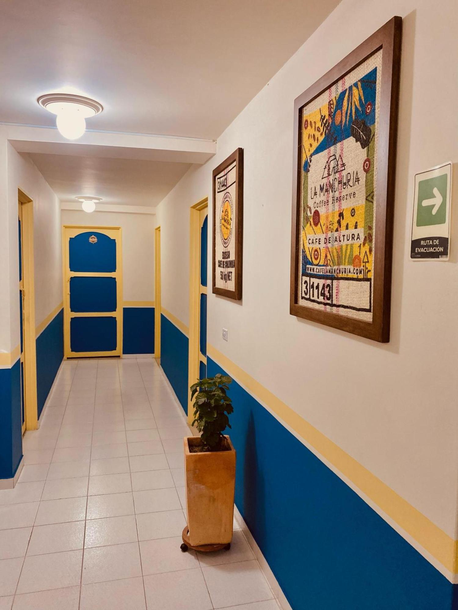 Hotel Dorado Jardin Exterior photo